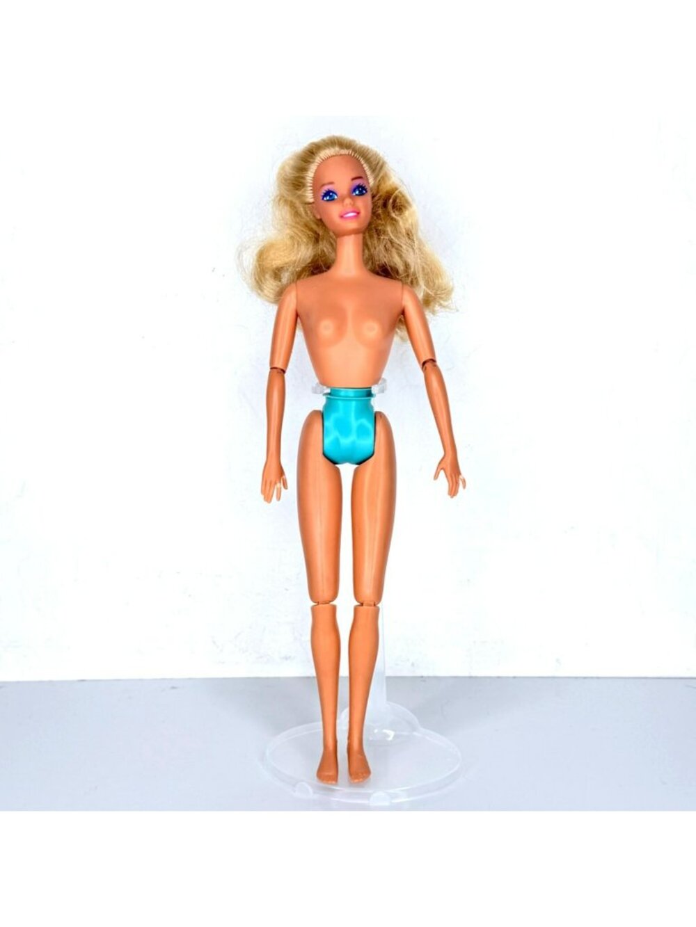 Barbie 1997 Olympic USA Skater Articulated Body Superstar Head Doll